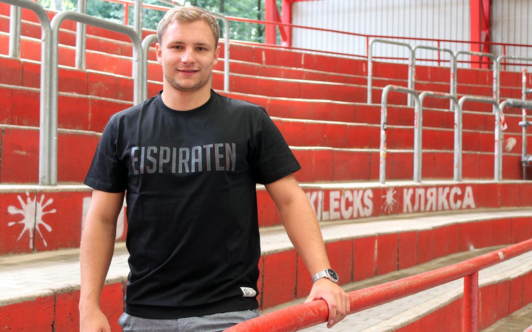 Neues Eispiraten-Shirt im Onlineshop erhältlich