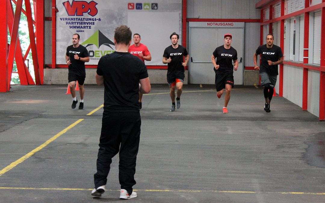 Eispiraten unterziehen sich Fitnesstests