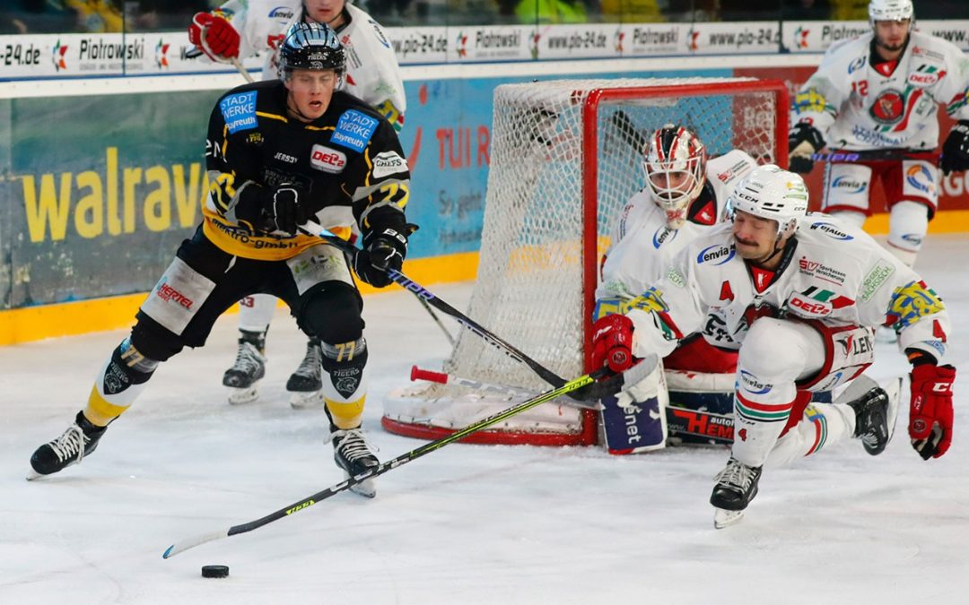 3:2! Eispiraten bezwingen Bayreuth in der Overtime