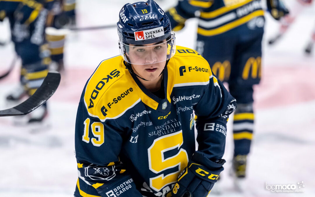 Eispiraten verpflichten Lucas Carlsson