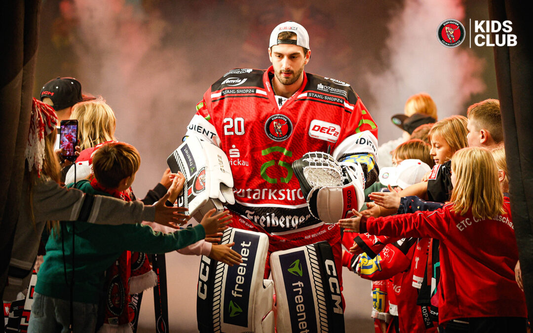 Eispiraten mit erster Kids Club-Aktion im Stadion