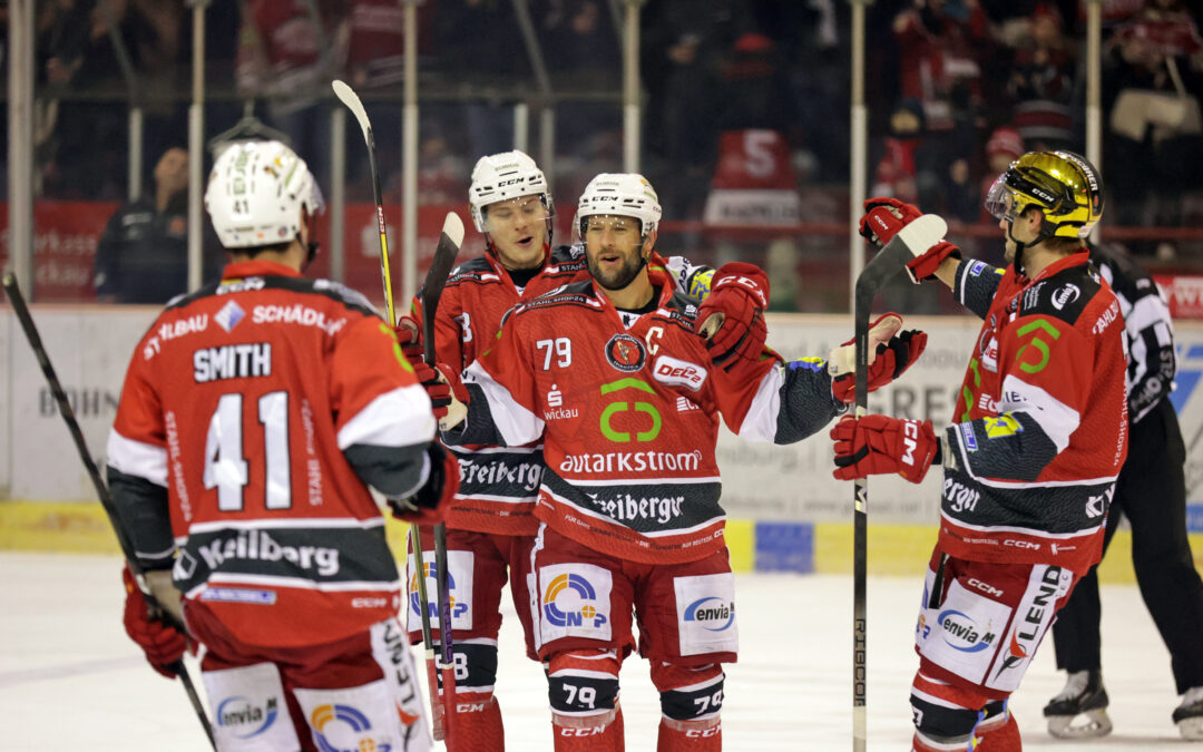 6:2! Eispiraten feiern Heimsieg über Ravensburg