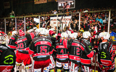 Eispiraten treffen im Halbfinale auf Regensburg