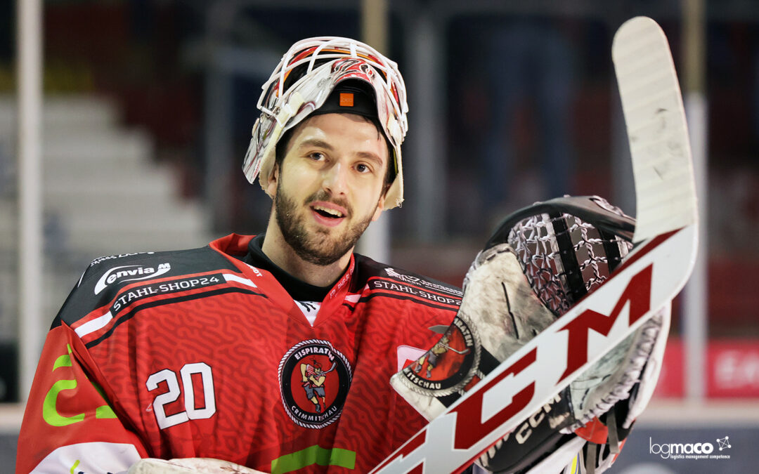 Goalie Christian Schneider bleibt ein Eispirat