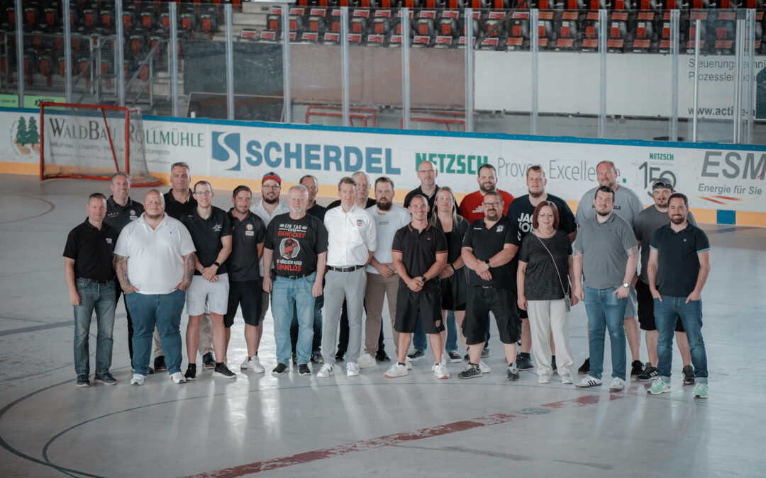 Eispiraten bei der Fanbeauftragten-Tagung in Selb