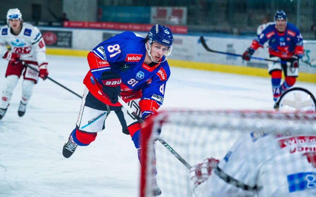 Eispiraten verpflichten Corey Mackin