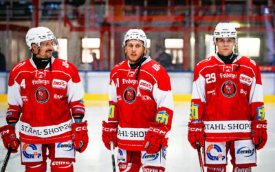 Sonntag, 17 Uhr: Eispiraten treffen im Finale des CCM Cups auf Deggendorf