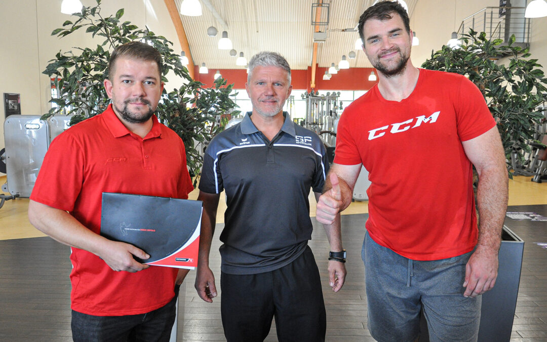 Sportpark Meerane bleibt starker Partner der Eispiraten