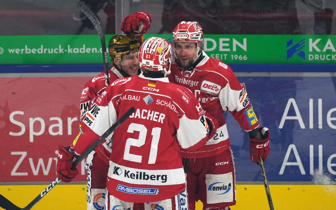 4:0! Eispiraten mit Heimsieg gegen Ravensburg