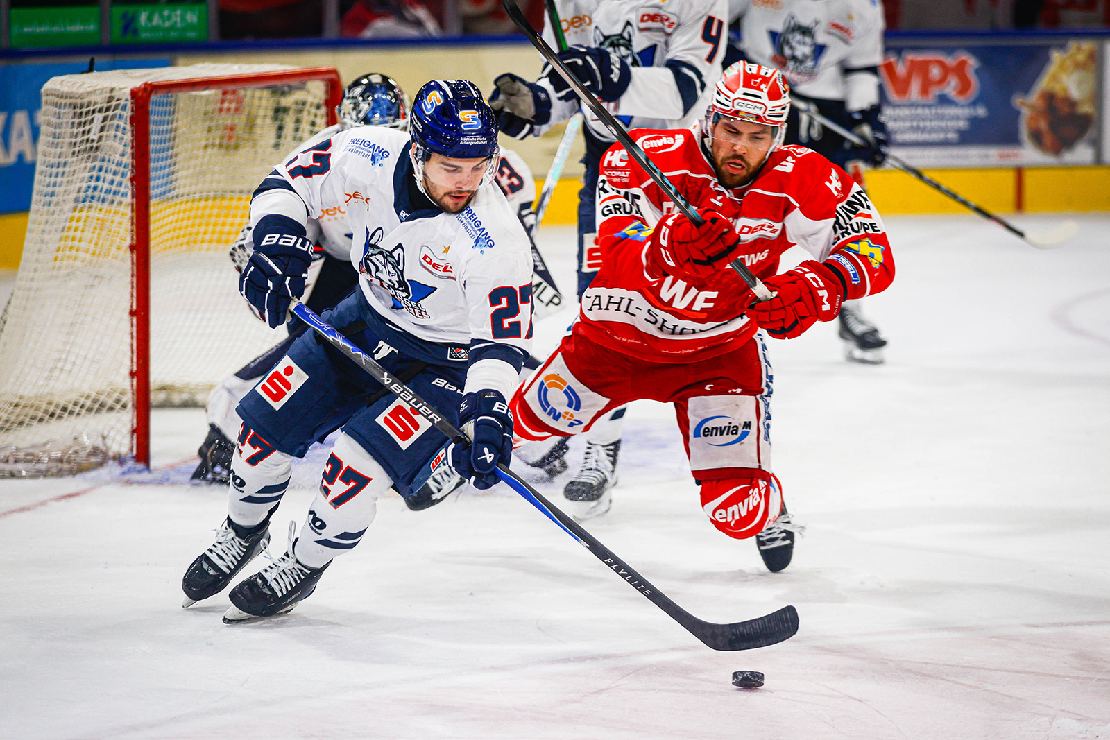 eispiraten-crimmitschau-kassel-huskies-louis-brune