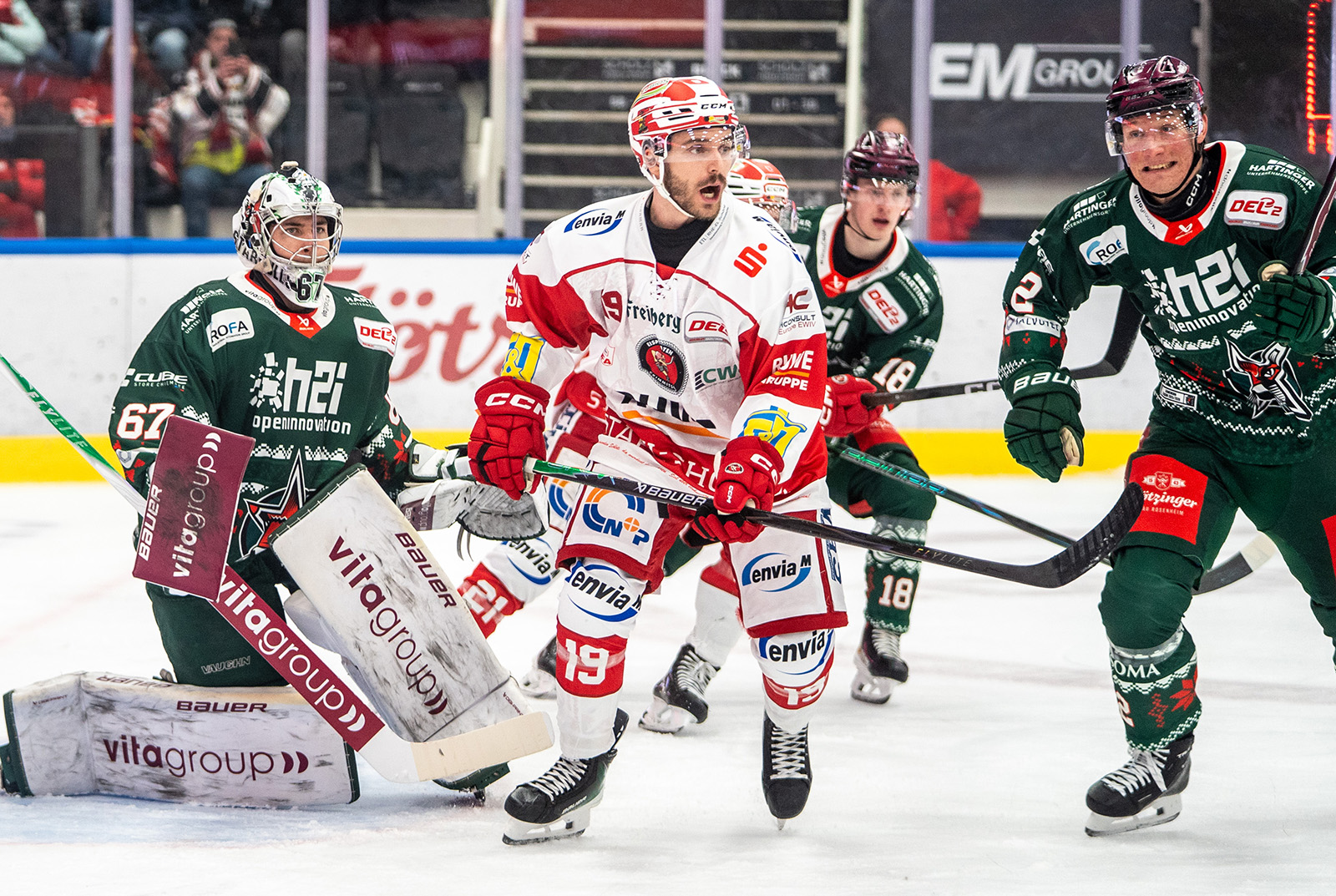 maxim-trepanier-eispiraten-crimmitschau-starbulls-rosenheim