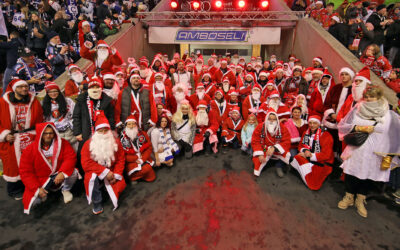 Weihnachtsmann-Aktion zum Heimspiel gegen Kaufbeuren