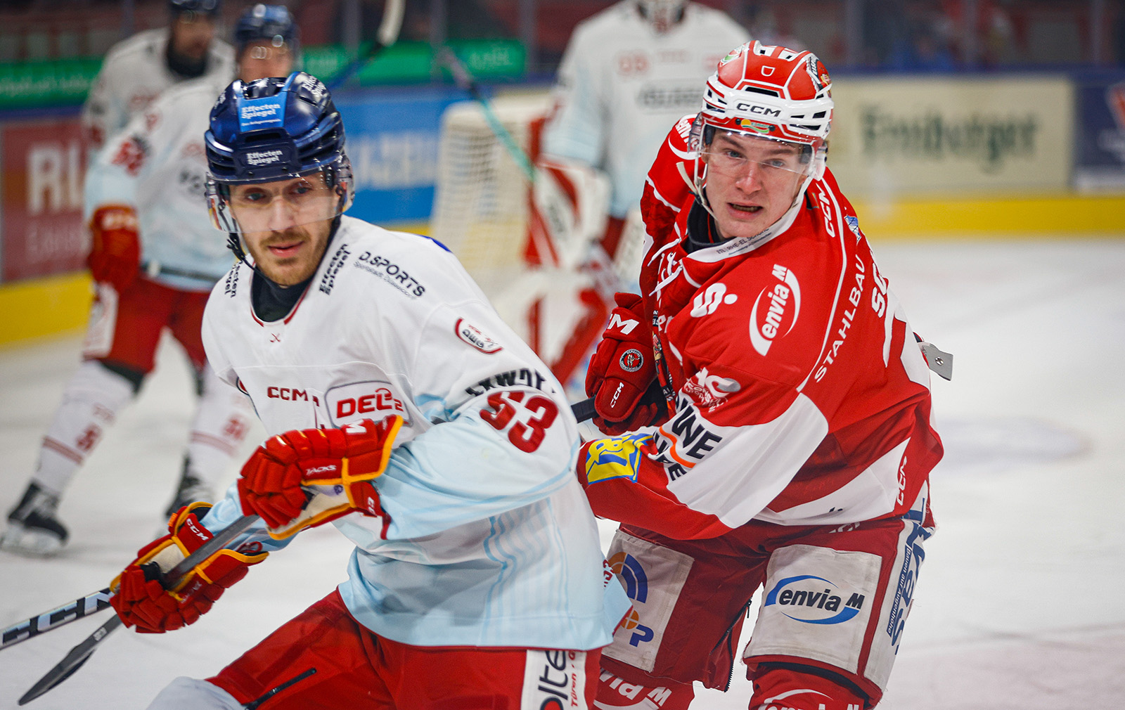 johannes-schmid-eispiraten-crimmitschau-düsseldorfer-eg-max-faber